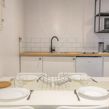 Cosy Ideal Deplacement Pro Avec Parking Gratuit *